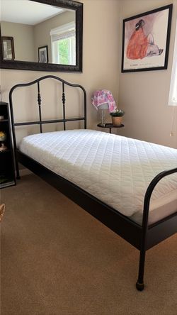 Twin Bed