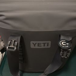 Yeti Hopper M15 New