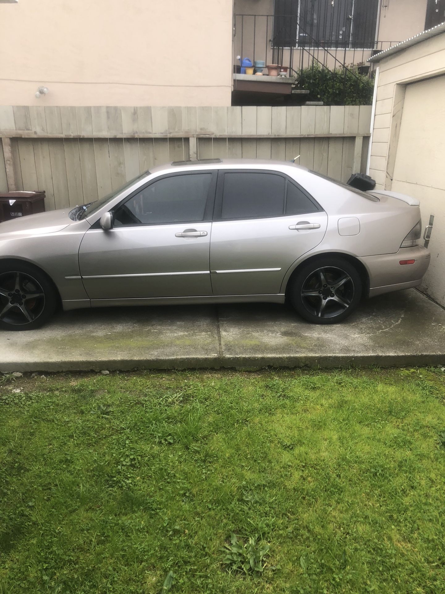2003 Lexus IS 300
