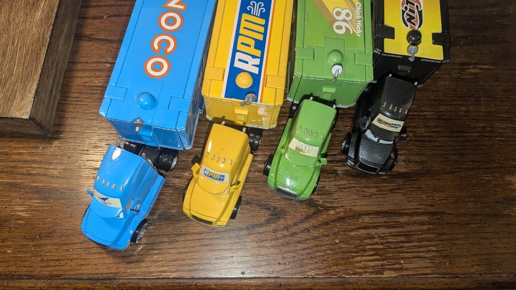 Disney Pixar Mac Haulers