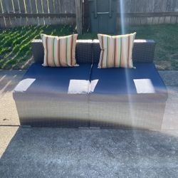 New Out Door Love Seat