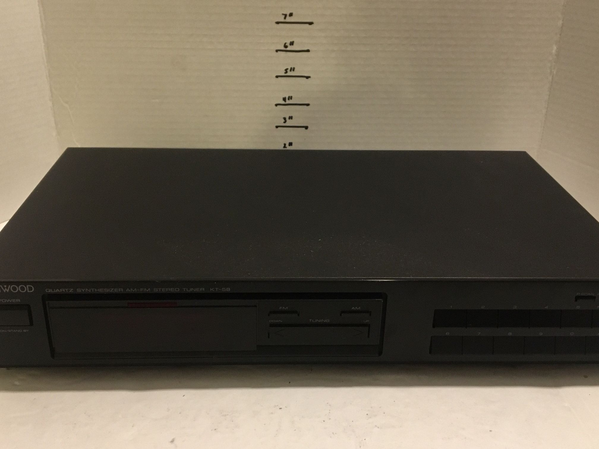 Kenwood KT 58 Quartz Synthesizer AM/FM Tuner