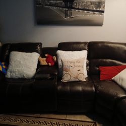 Sectional Gorgeous With Storage Cup Holder 