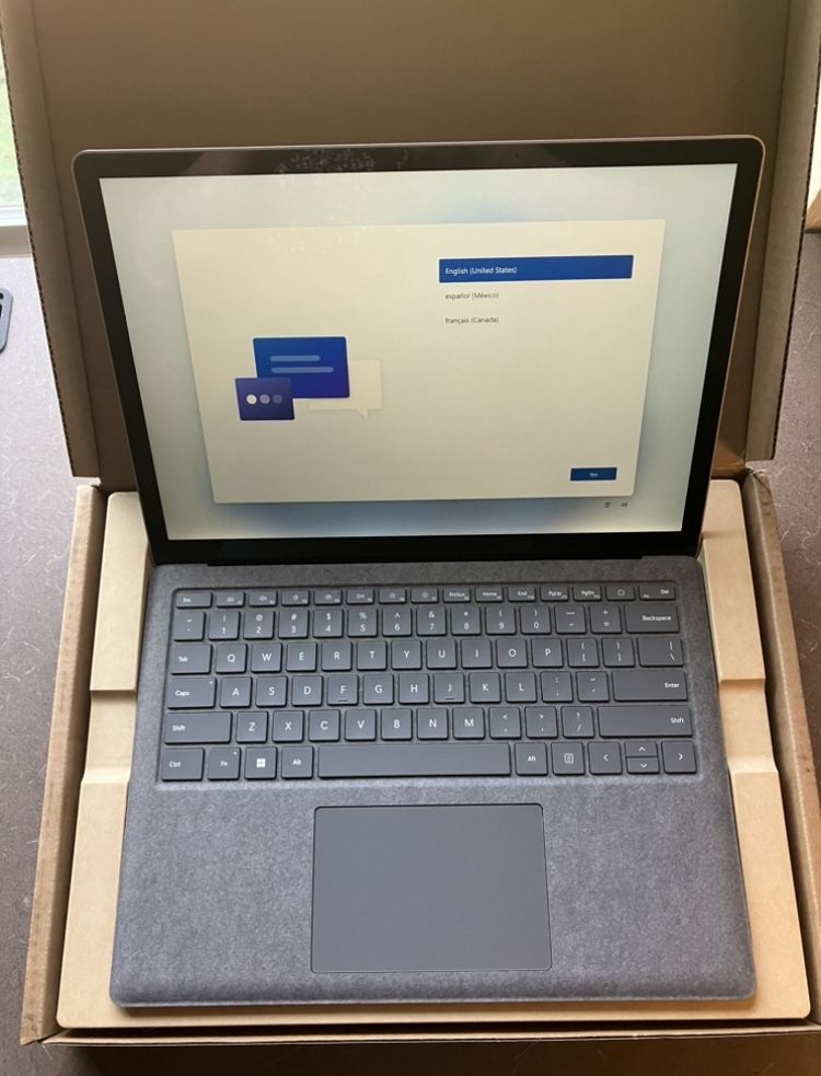 Microsoft Surface Laptop 5 13.5” [New]