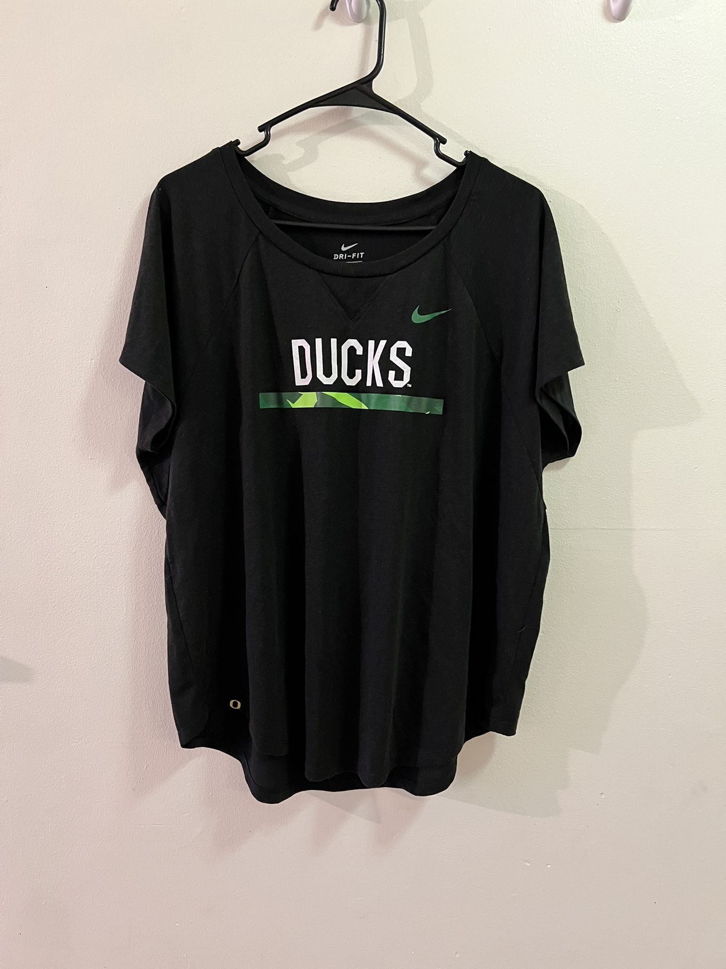 Womans Nike Oregon Ducks Shirt Size Xlarge 