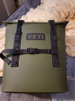 YETI Hopper Backpack Soft Cooler Olive Green