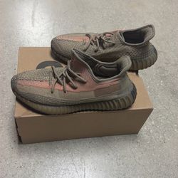 Adidas Yeezy Boost 350 V2 Sand Taupe sneakers