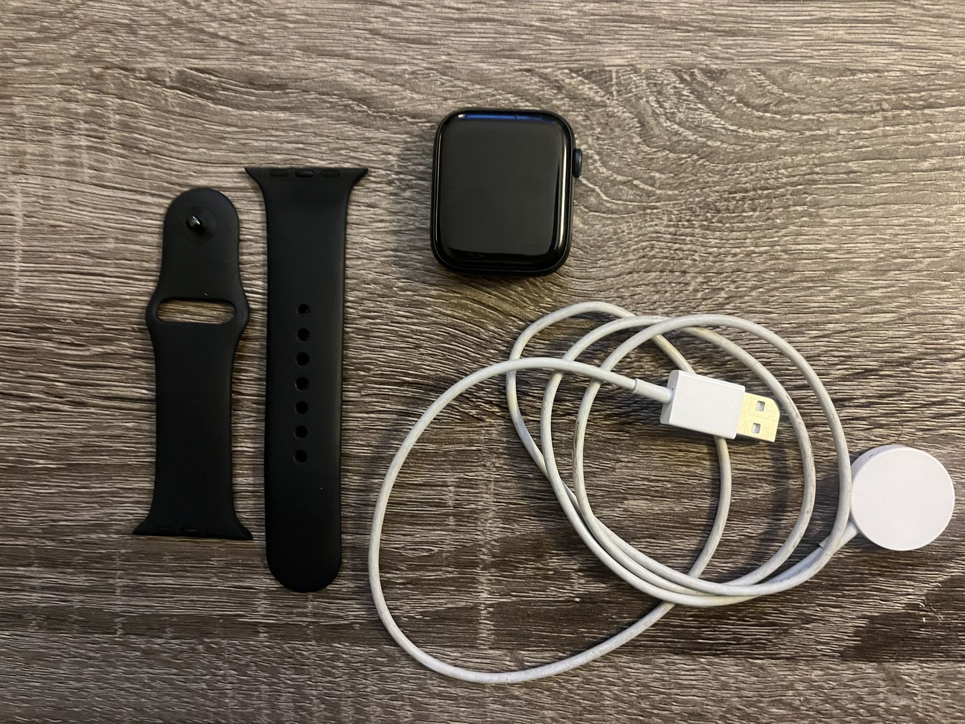 Apple Watch Series 6 GPS 44mm Graphite Stainless Steel Black Sport Band 