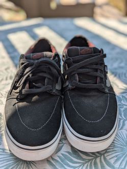 Vans "The Lindero" Pro Skate Sneaker, size 12