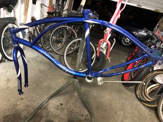 Men’s cruiser bike frame