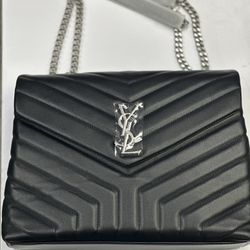 Black Or Silver Hand Bag