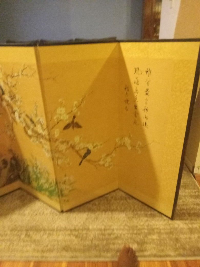 LARGE. FOUR PANEL SILK FOLDING DOOR. CHAÎNES.  ANTIQUE 