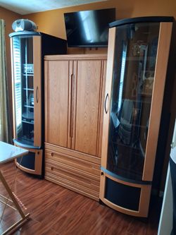 Moving sale