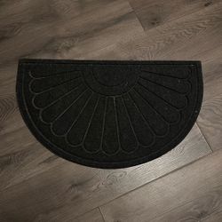 Free Doormat And Fan