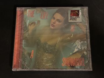 The Life of a Showgirl CD + Hand Signed Photo 4 