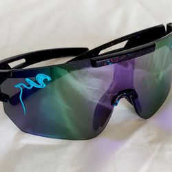 NEW! BALERP outdoor TR90 frame UV400 polarized sunglasses, Black spotted frames