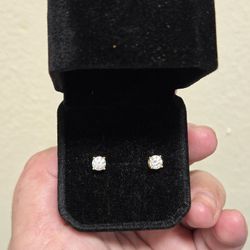 1/2 Carat White D Color VVS1 Gold Plated Over Silver Moissanite Diamond Earrings 