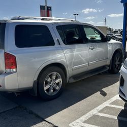 2010 Nissan Armada