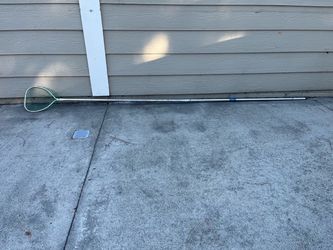 Super long handle telescopic Fishing Net over 11’ (retracts to 6’9”)