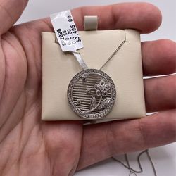 Stunning Diamond & Gold Pendant (0.55 C.t) Cert!