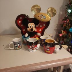 A Bundle Of Vintage Mickey Mouse Memorabilia