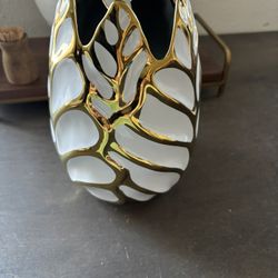 Vase Decor