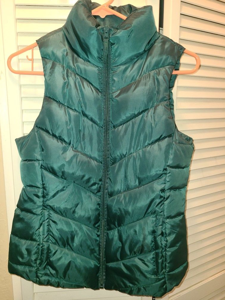 $5 XS Vest- Dark Green Zip Up. SO Brand
