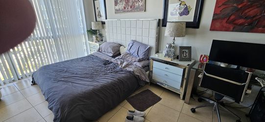 Full 2 Bed Apartment All Furniture For Sale