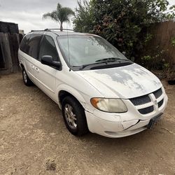 2003 Dodge Caravan