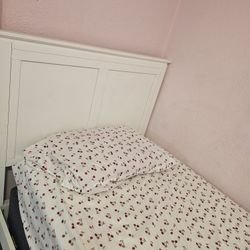 Twin Bed Only No Mattress 
