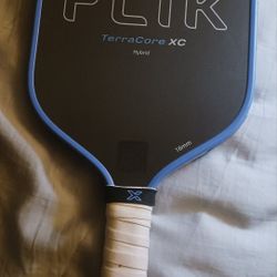 Flik F1 Body Helix Terra Core Hybrid  Pickleball Paddle 16mm