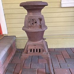 Vintage Cast Iron Pot Belly Stove