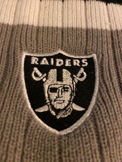 Raiders NFL Scarf. Authentic NFL wear.