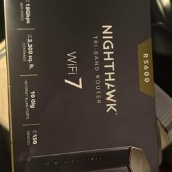 Nighthawk RS600 Tri-Band Router