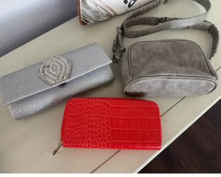 Wallet and purses. All for $3