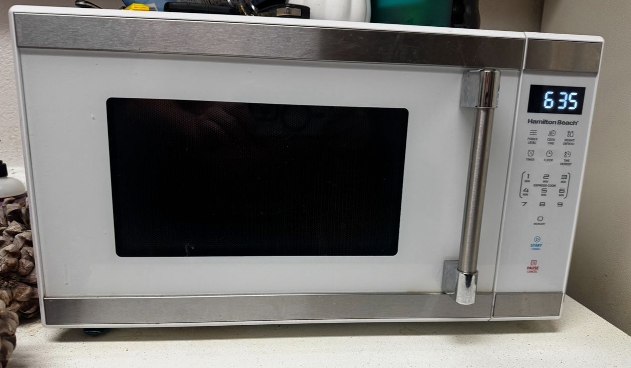 Hamilton Beach Microwave