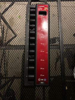 Socket set husky