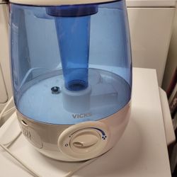 Vicks Cold Humidifier 