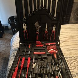 799 Pc. Tool Set