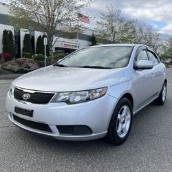 2011 KIA FORTE LX