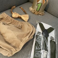 Outfit For 1-year Old Baby Photoshoot