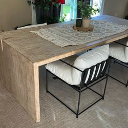 Solid Wood Custom Dinning Table And 6 Chairs