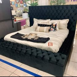 Brand New/ Black Velvet Queen Storage Platform Bed Frame Cama//King Size Available//Mattress Sold Separately ,Financing Options 