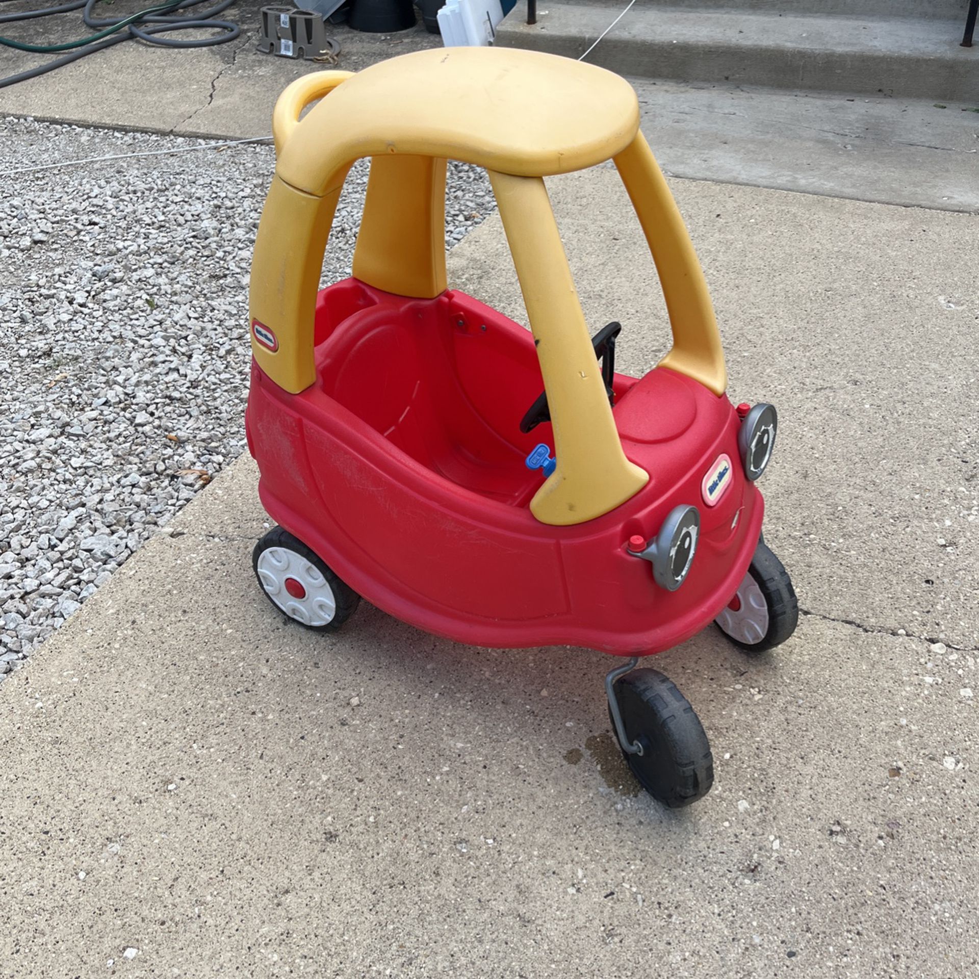 $5 Little Tikes Toddler Cozy Coupe Car