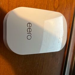 Eero beacon 350 mbps mesh WiFi range extender model D010001