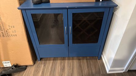 Wine and liquor cabinet