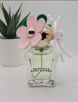 Marc Jacobs
 
Daisy Wild Eau de Parfum

1 fl