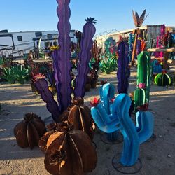 🌞Southwest charm,one sculpture at a time🍄Beautiful Garden Decor+POTTERY 