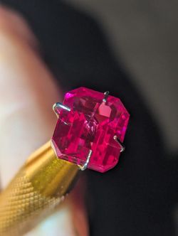 7.85 CT Certified Pink Sapphire