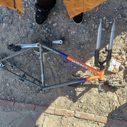 Trek 850